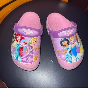 Little girl Princess Pink Crocs Size 11